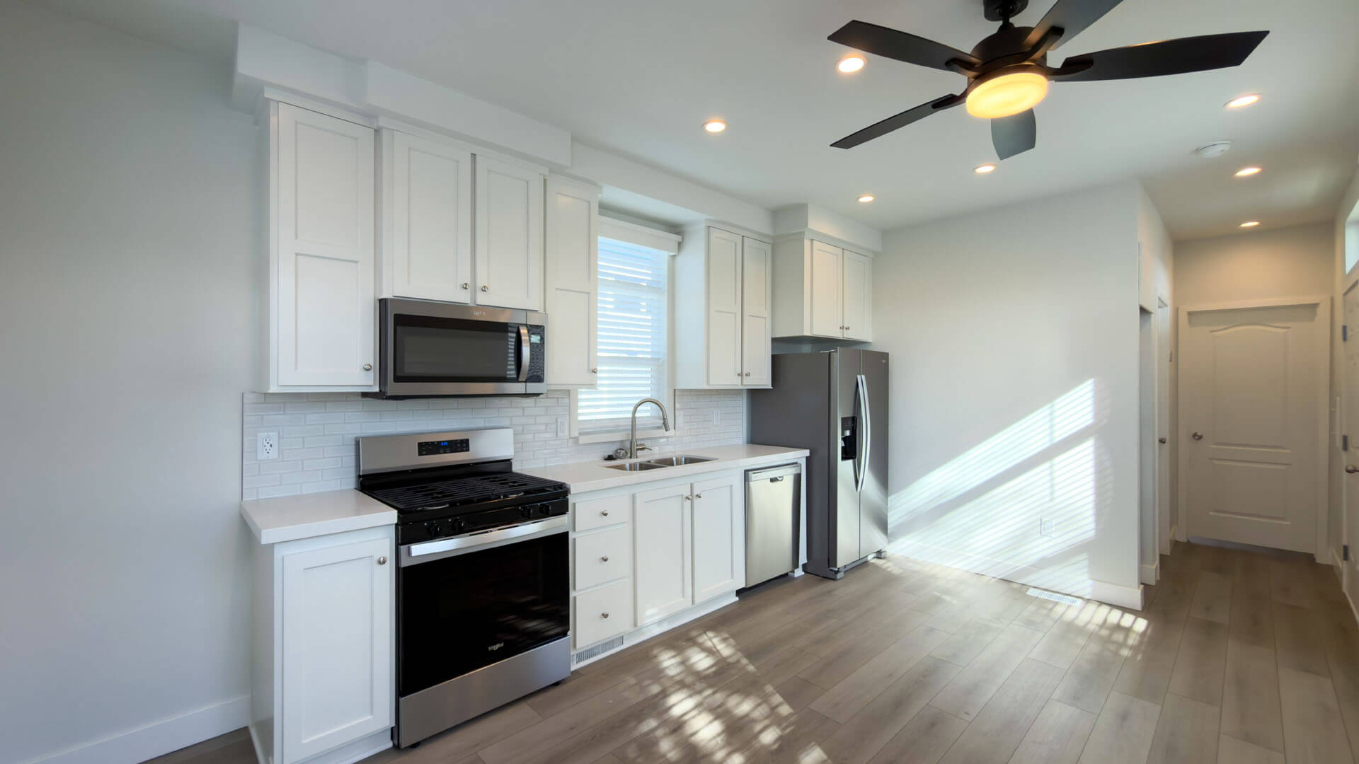 Space 17 Beachwood Park Kitchen 1